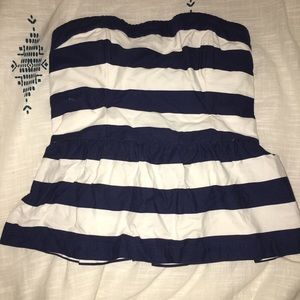 Navy blue stripe top